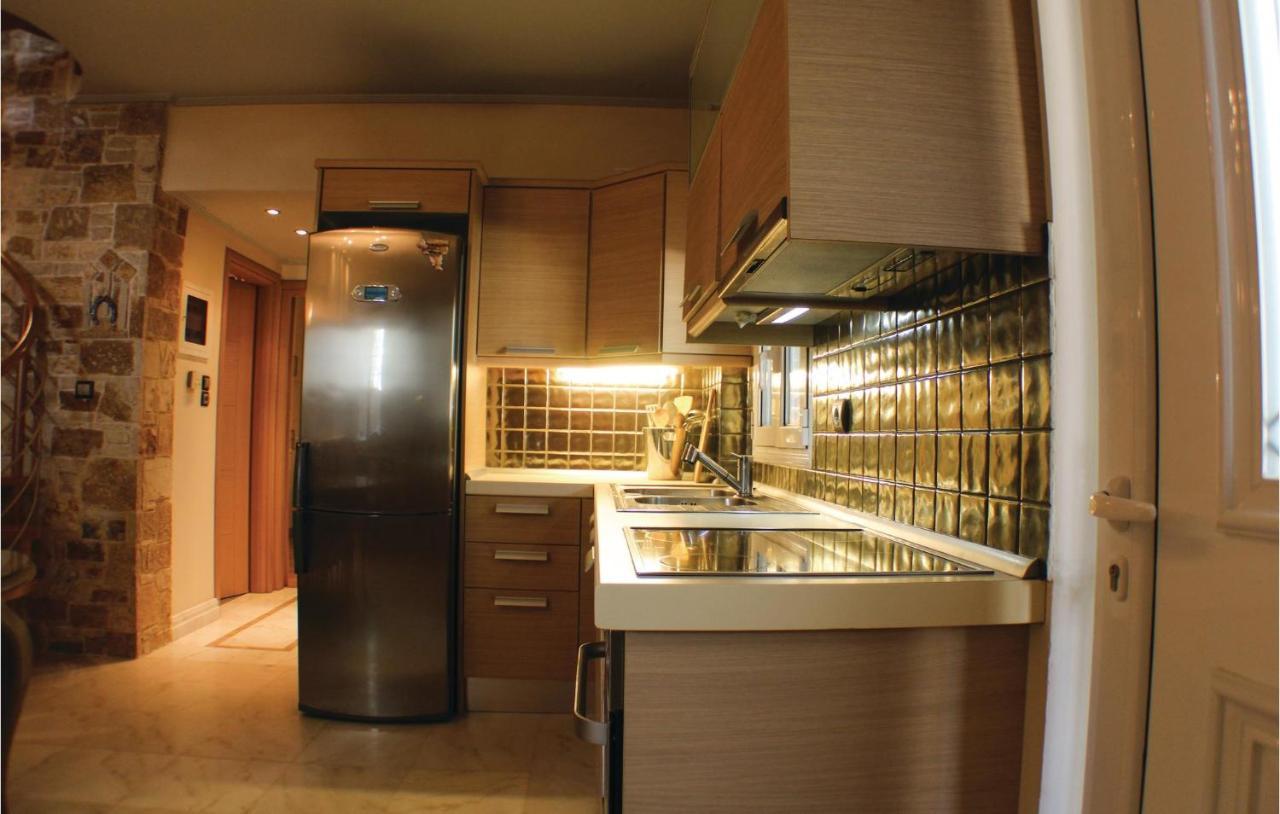 Amazing Home In Artemida With Kitchen 외부 사진